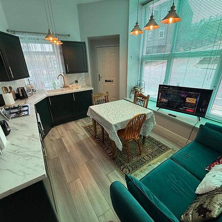 Victoria'S Dream Apartment Aberdeen Ngoại thất bức ảnh